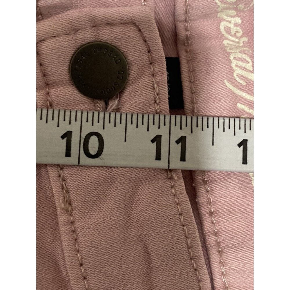 Universal Thread Women’s Shorts Size 18/34 - Picture 4 of 8